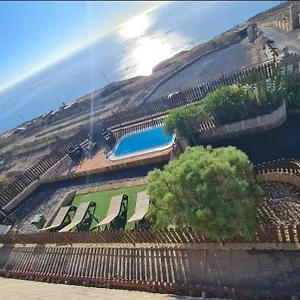 Con Piscina Privada Güímar